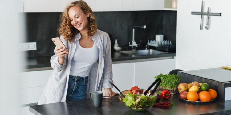 smiling woman wearing casual clothes