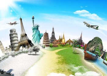 travel the world monuments concept
