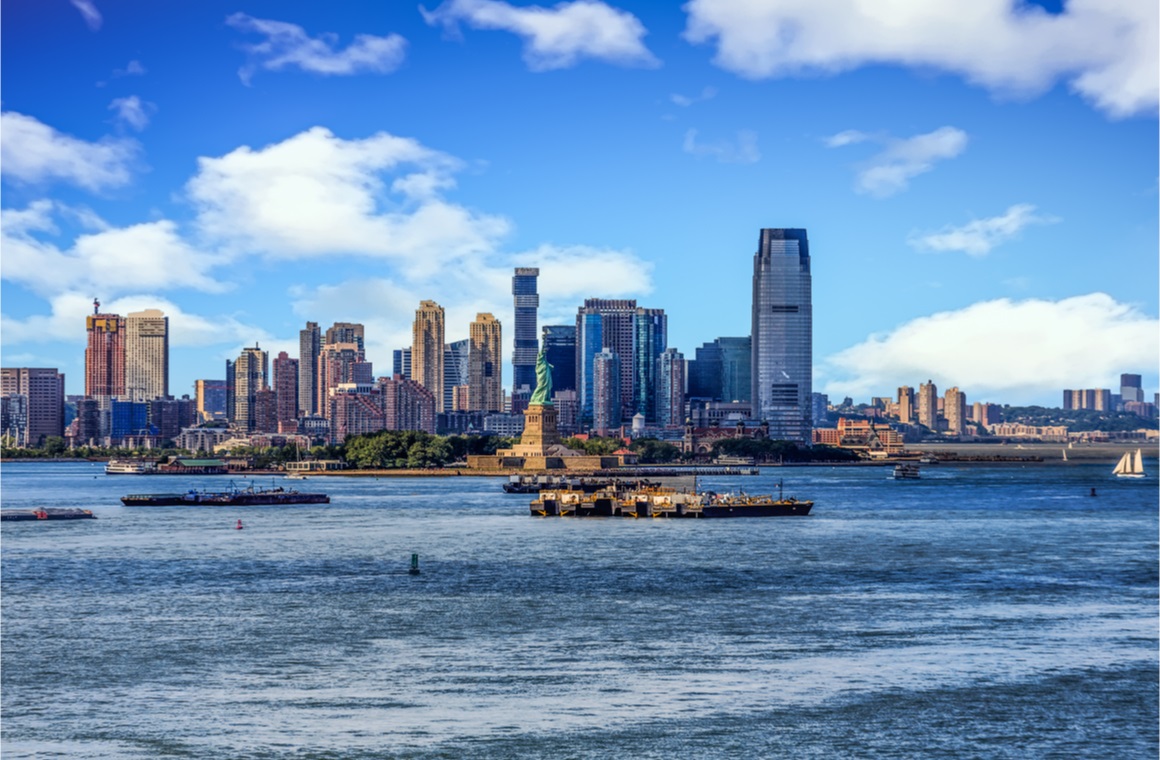 the skyline of jersey city