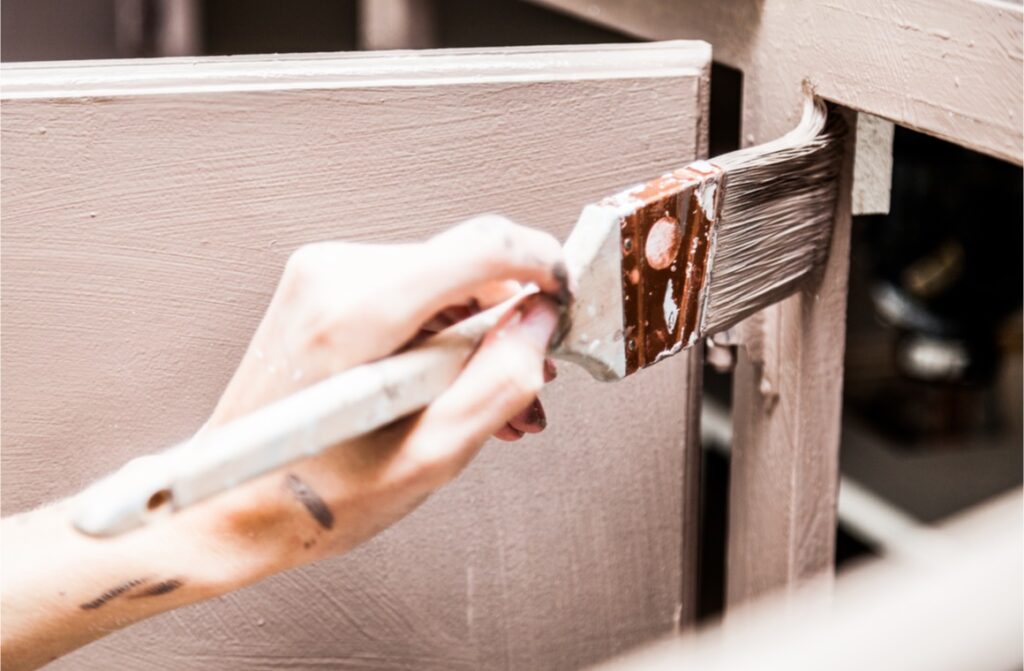 painting kitchen cabinets