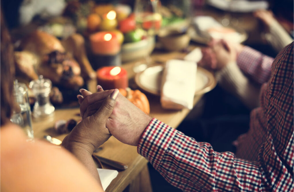 Thanksgiving celebration tradition family dinner concept