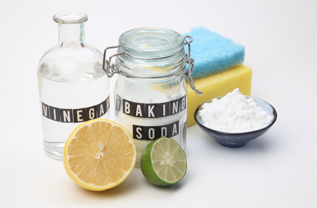 homemade green cleaning baking soda