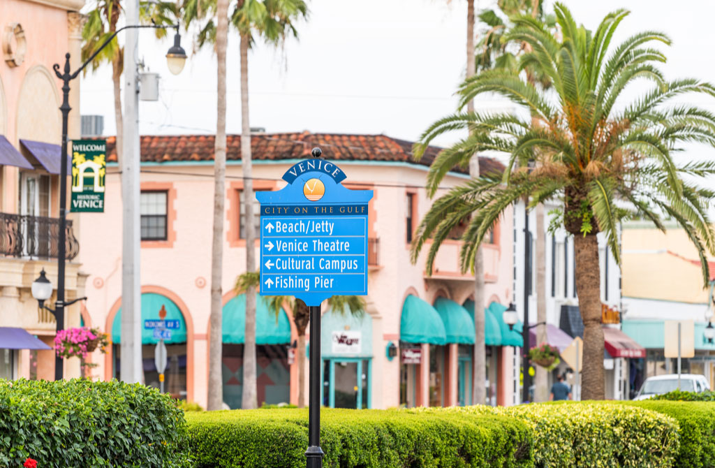 sign venice small florida