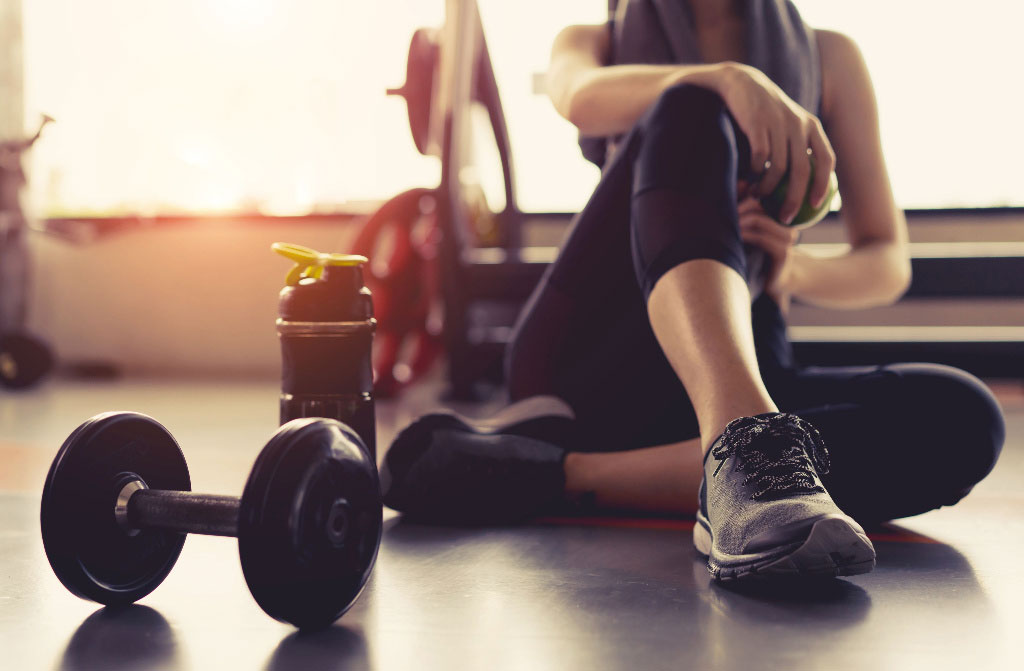 woman exercise at gym