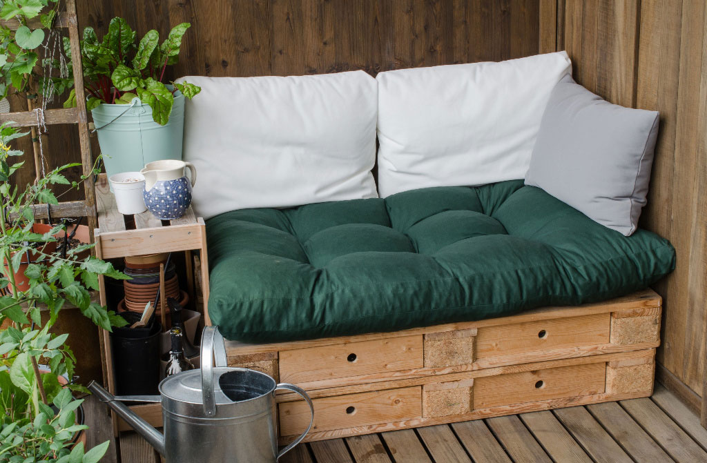 cozy wooden couch pallet