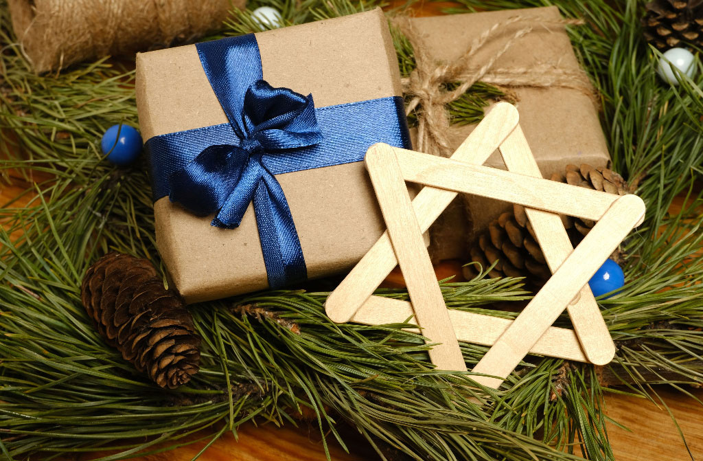 hanukkah gift symbol david star