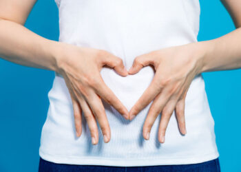 young woman who makes hearth shape