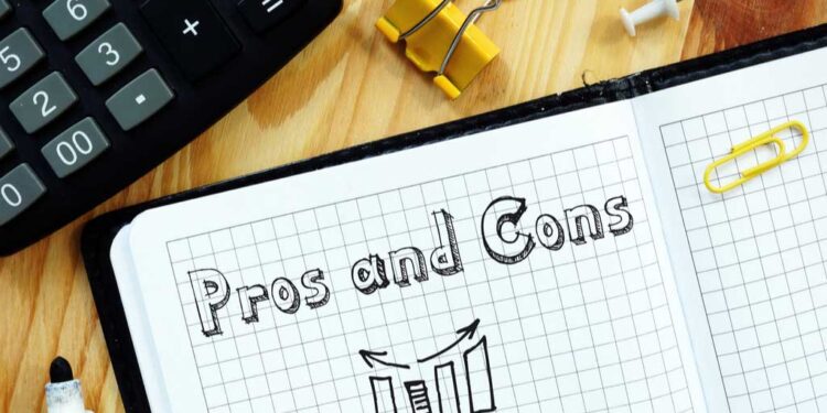 pros and cons inscription on page