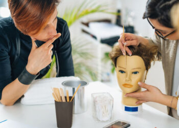 eyebrow make training part