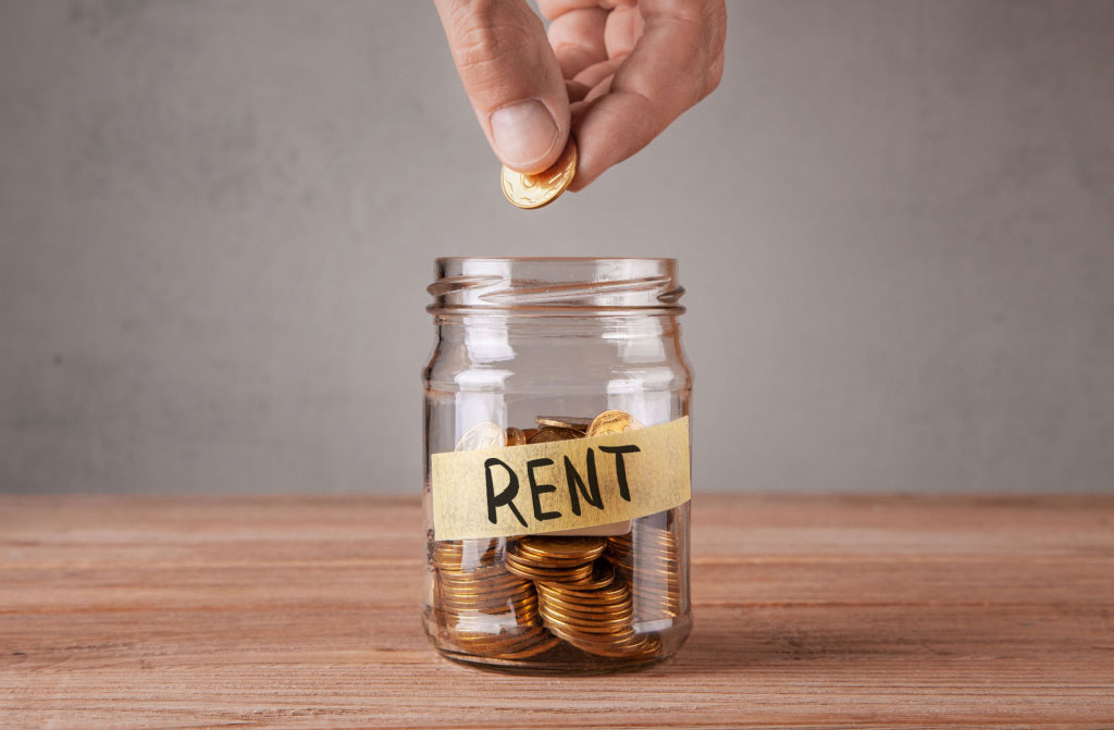 rent glass jar coins