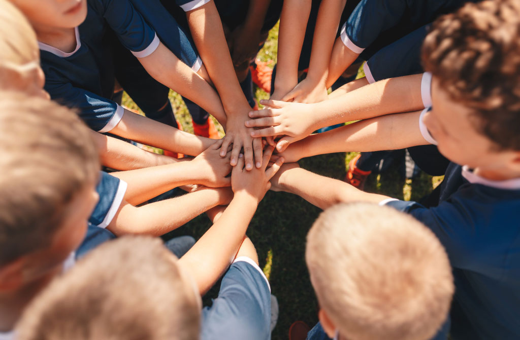 happy kids sport team