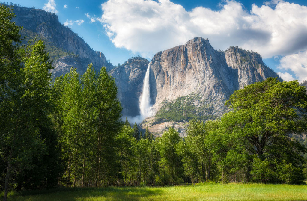 upper falls yosemite park