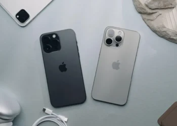 iphone 15 pro back and titanium color