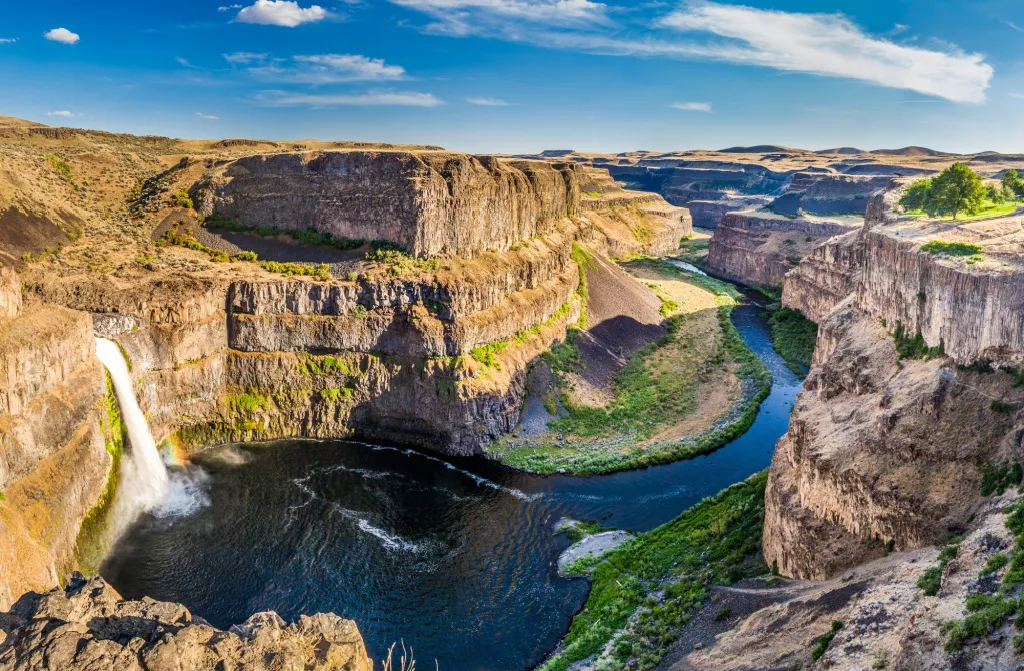 palouse falls rainbow